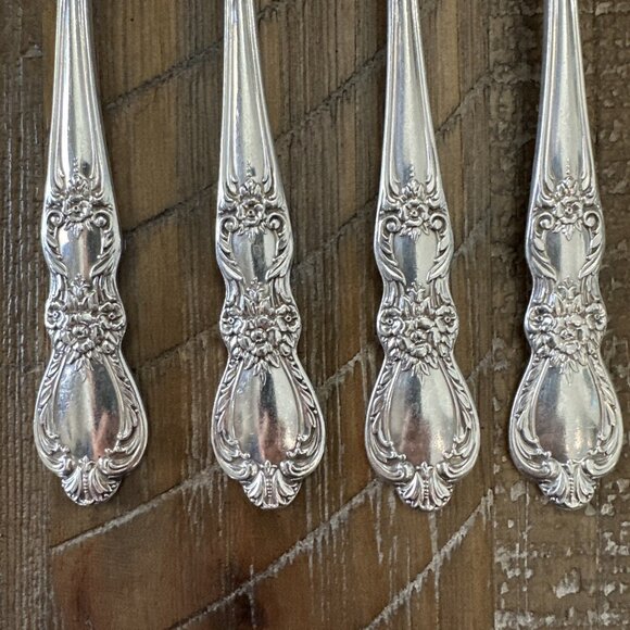 1847 Rogers Bros Heritage Dinner Forks Set of 4 Silverplate Flatware IS 1953 - Picture 2 of 10